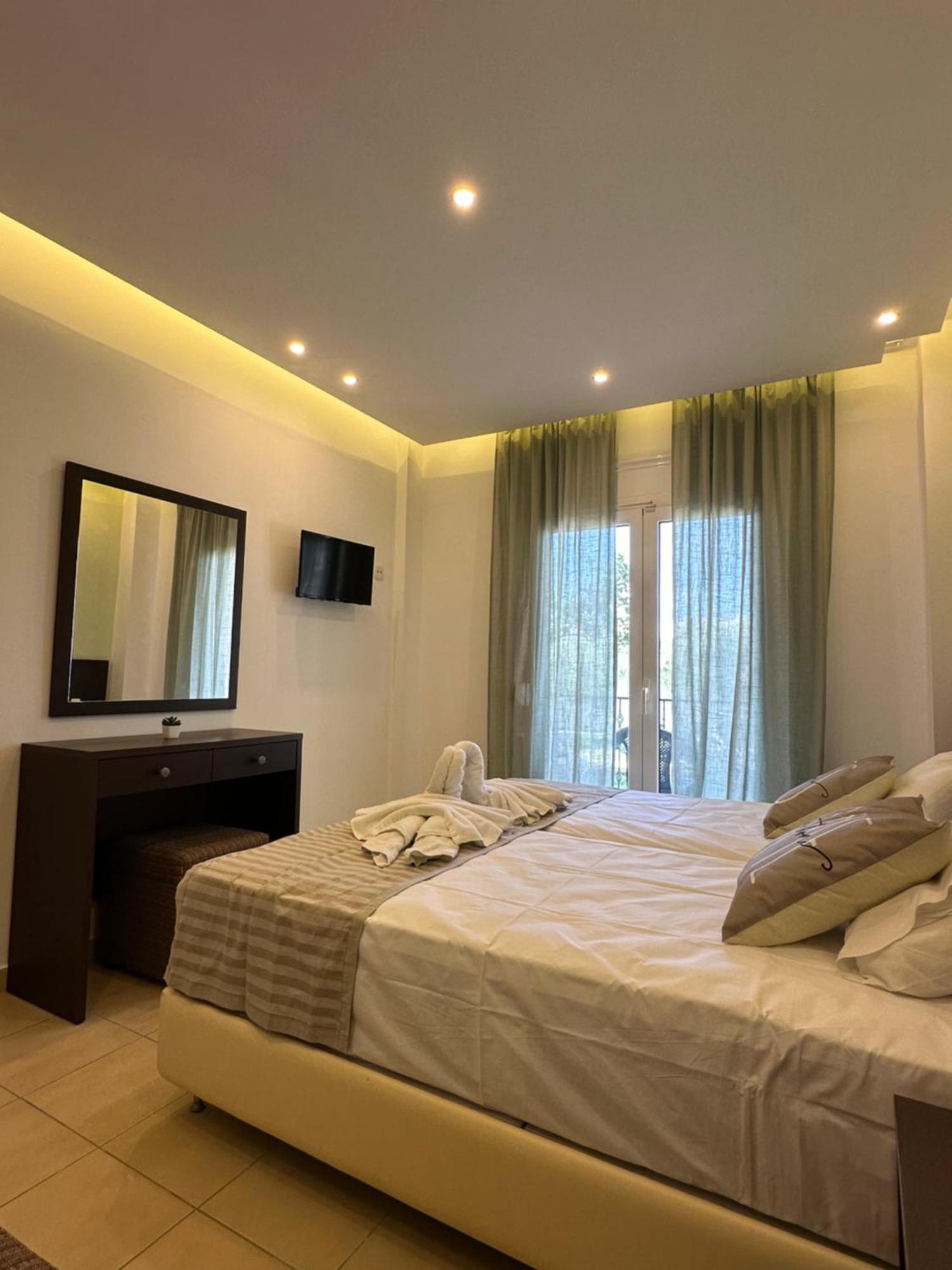 Shades Of Olive Apartment Пефкохори Екстериор снимка